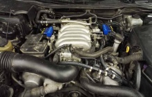 Установка ГБО Lexus LS 430 подкапотное пространство с ГБО