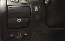 Установка ГБО Lexus LS 430 кнопка переключения вида топлива